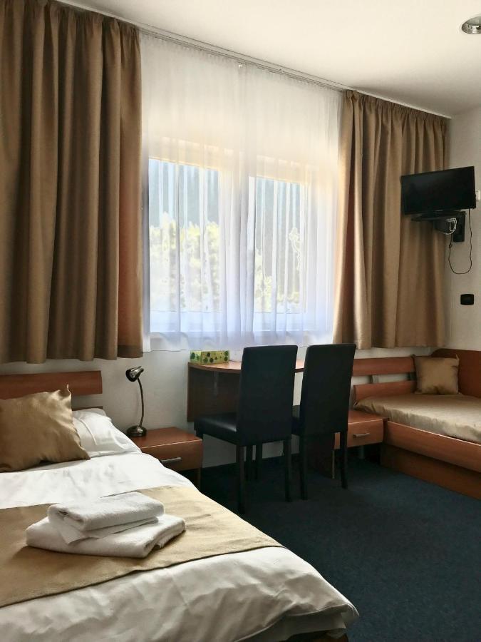 Hotel Remy บราติสลาวา ภายนอก รูปภาพ